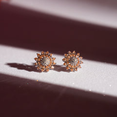 Bloom Earrings - Zumorrud