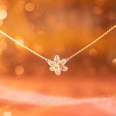 Lily Necklace - Zumorrud