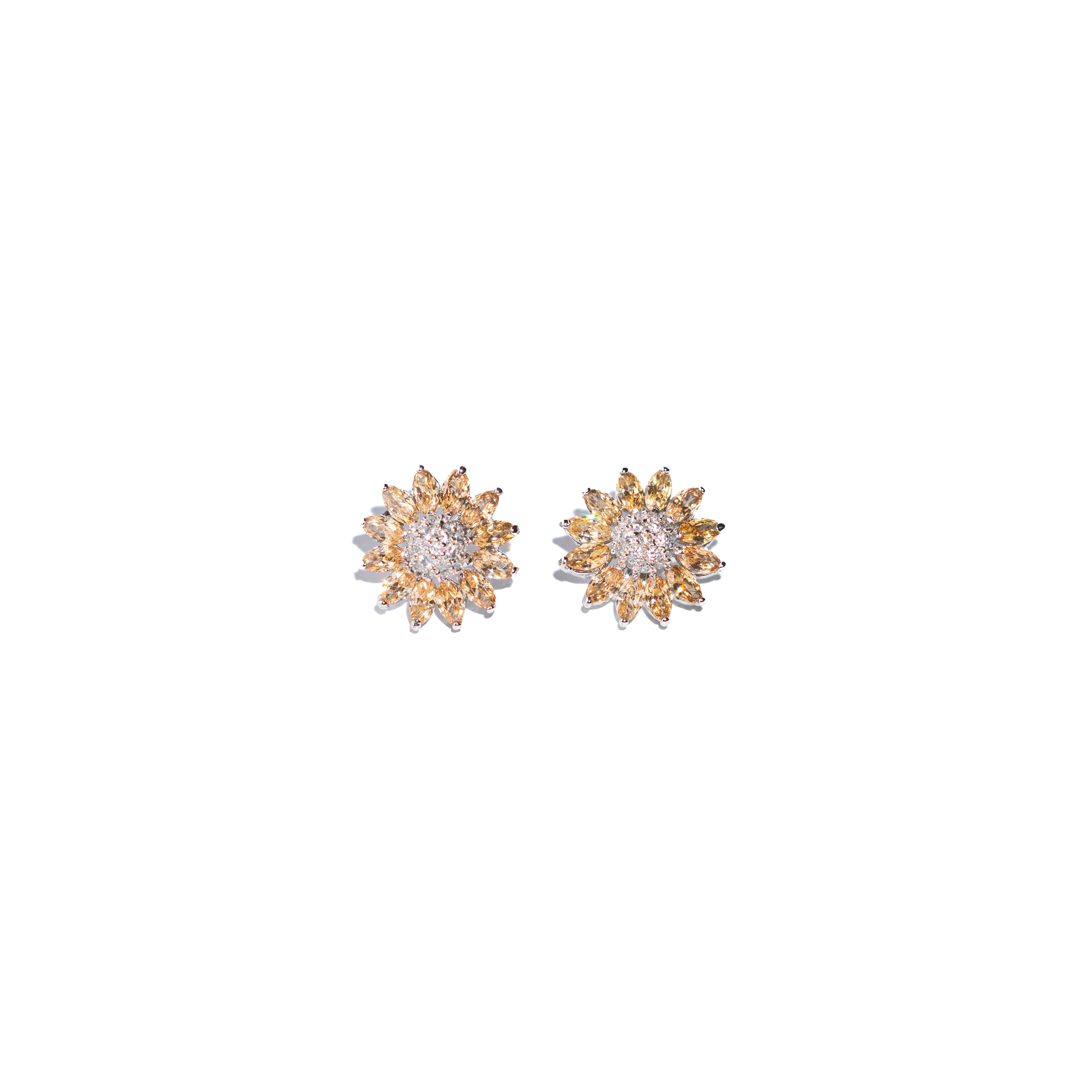 Bloom Earrings - Zumorrud