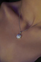 Lotus Heart Pendant - Zumorrud