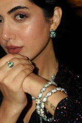 Love Earrings - Zumorrud