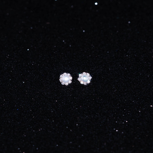 Pearl Studs