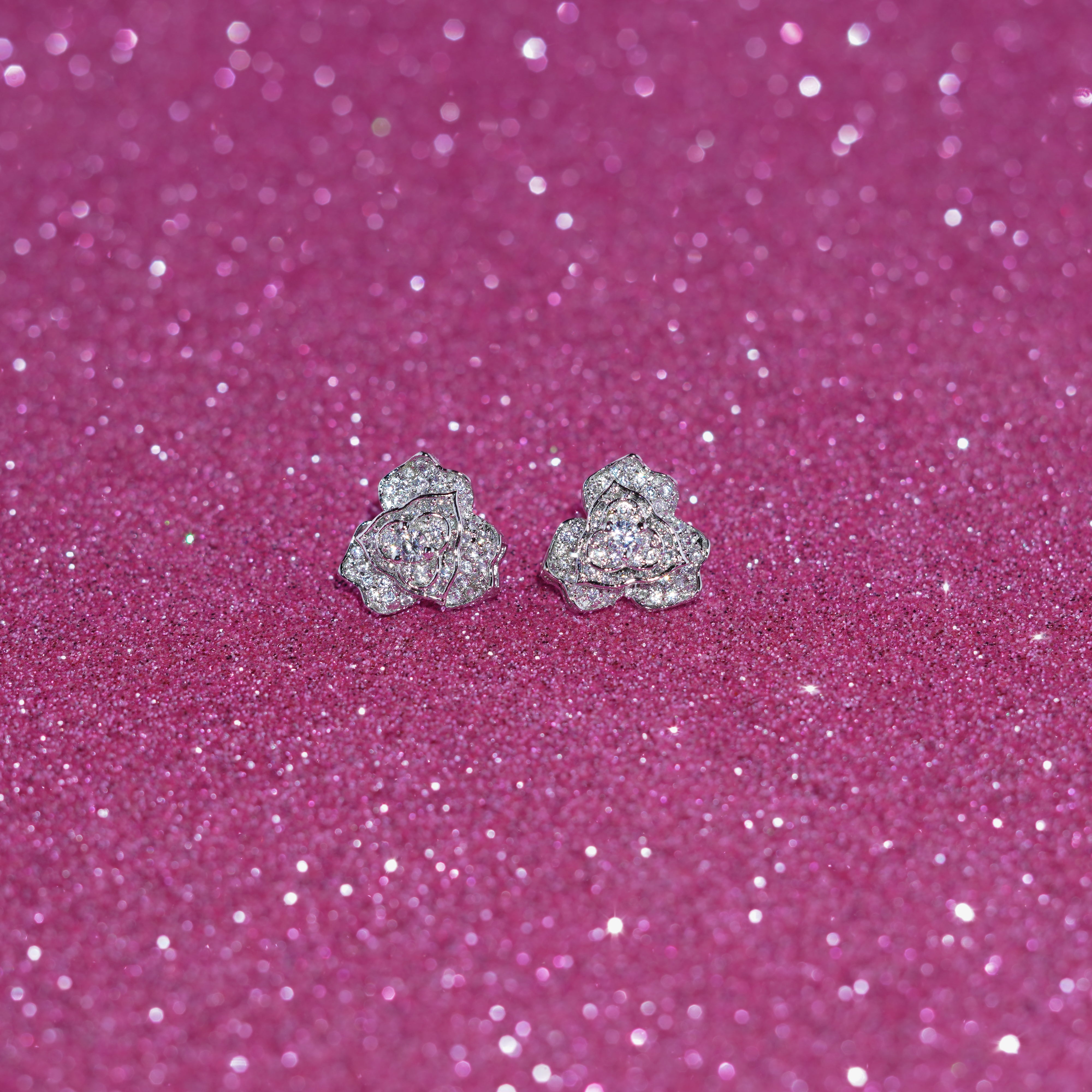 Rose Earrings - Zumorrud