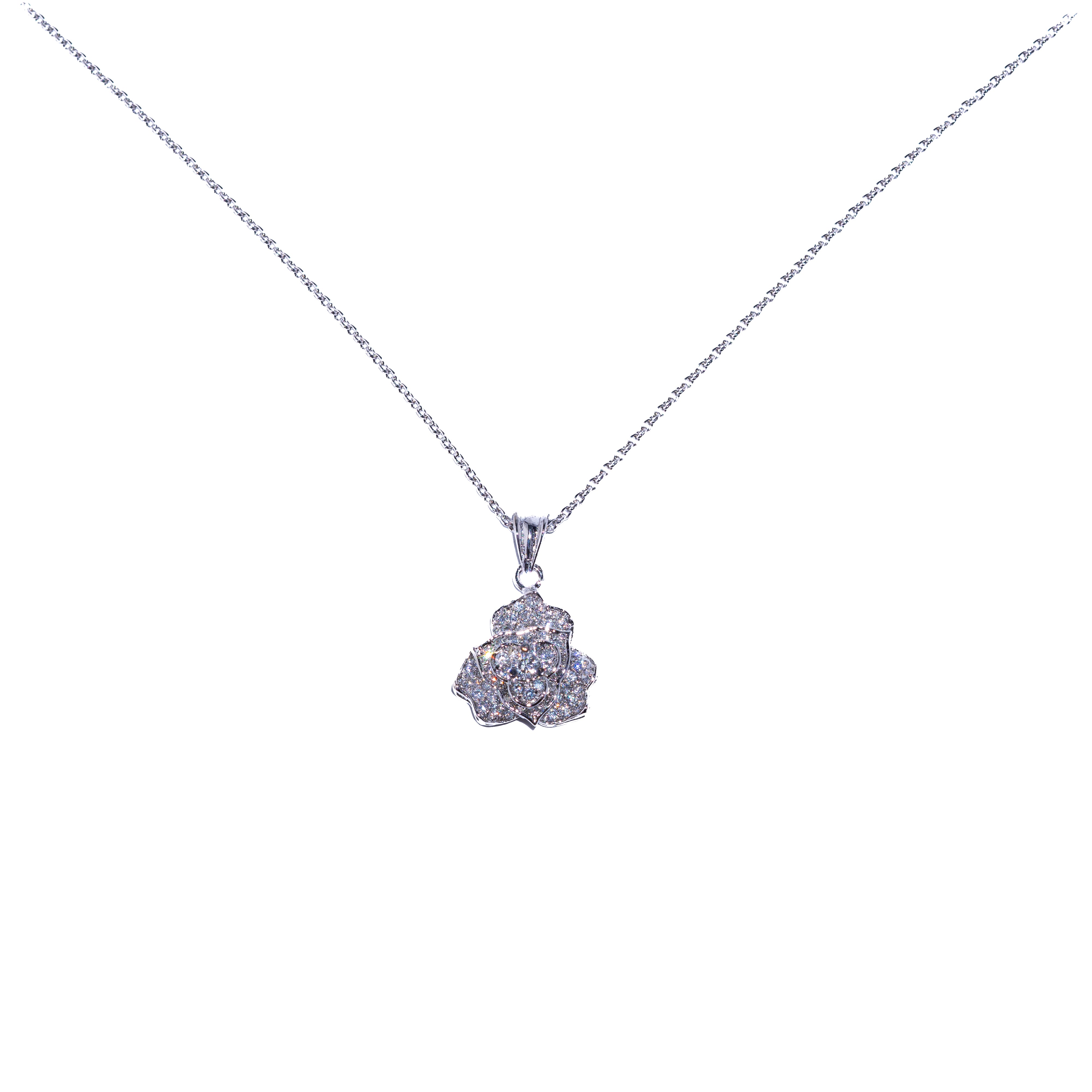 Rose Pendant - Zumorrud
