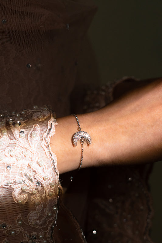Half Moon Bracelet - Zumorrud
