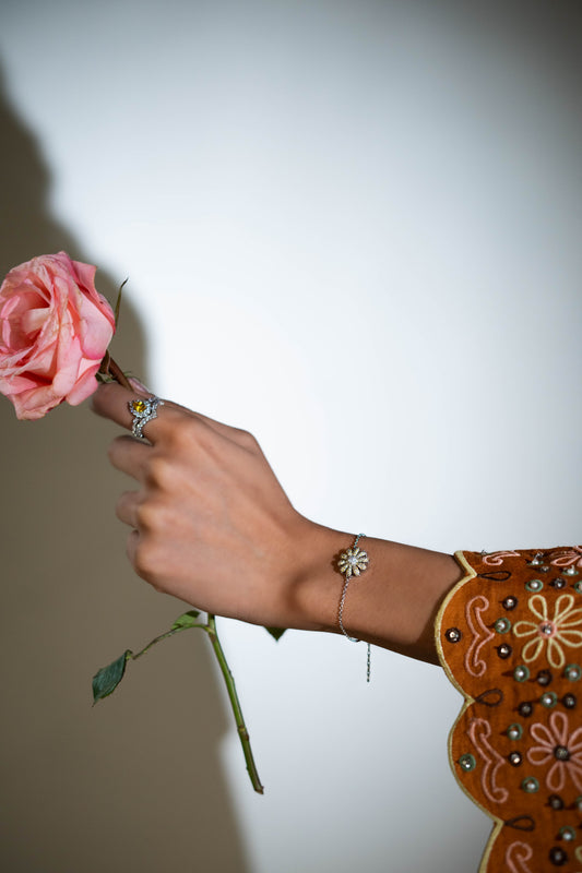 Daisy Bracelet