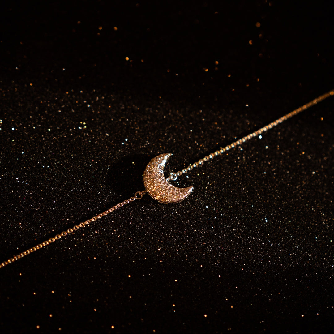 Half Moon Bracelet - Zumorrud