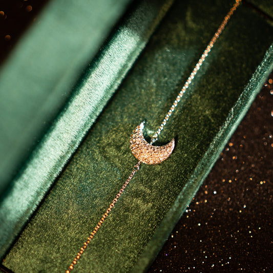 Half Moon Bracelet - Zumorrud