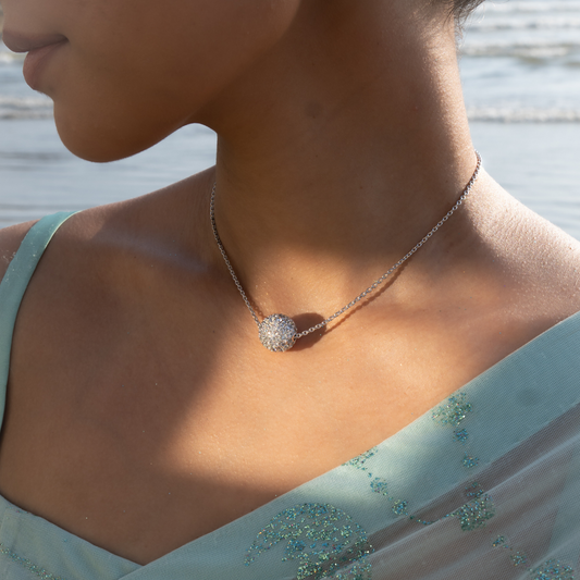 Moon Necklace - Zumorrud
