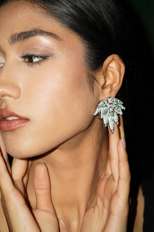 Lotus Drop Earrings - Zumorrud